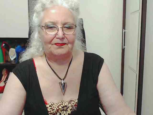 GrannyWants webcam
