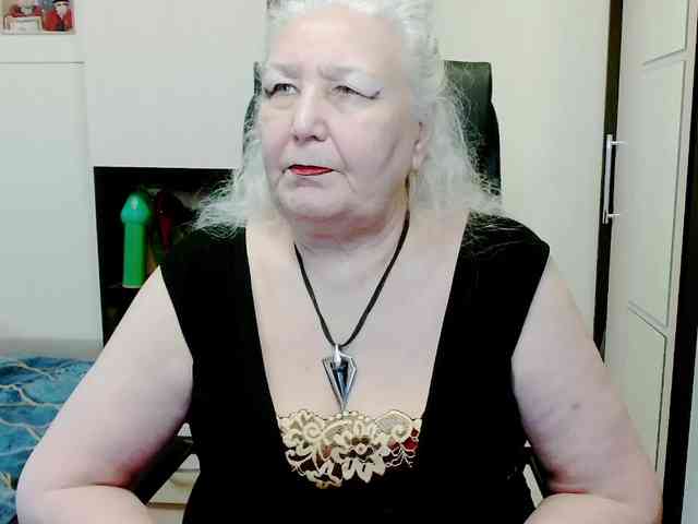 grannywants Live Webcam on BongaCams