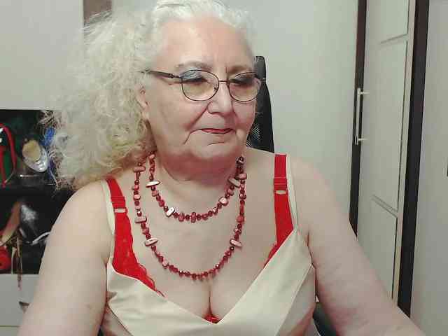 GrannyWants webcam
