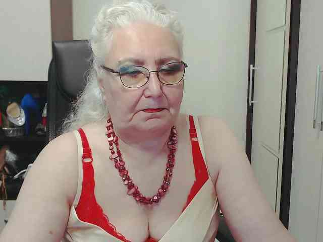 GrannyWants webcam