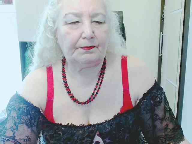 GrannyWants webcam
