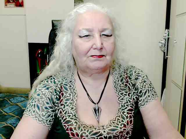 GrannyWants webcam