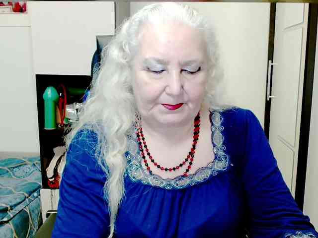 GrannyWants webcam