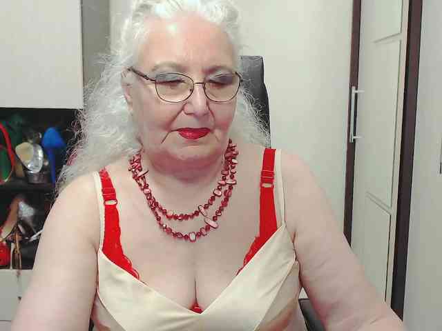 GrannyWants webcam