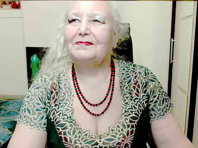 GrannyWants webcam