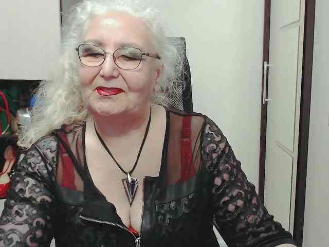 GrannyWants webcam