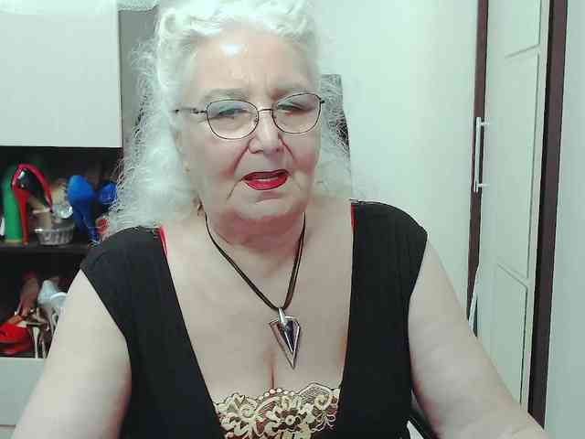 GrannyWants webcam