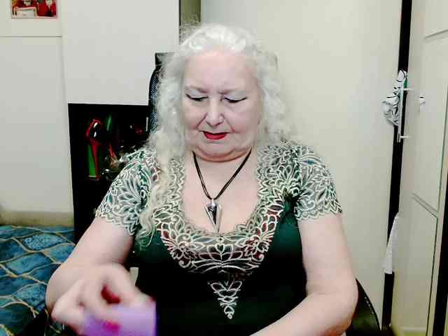GrannyWants webcam
