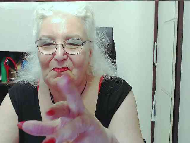 GrannyWants webcam