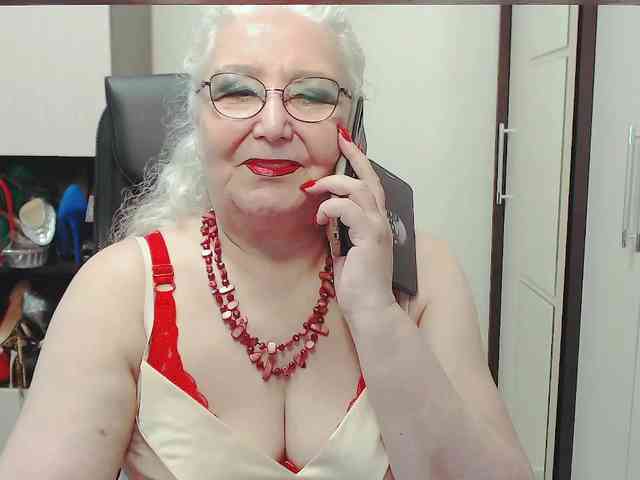GrannyWants webcam