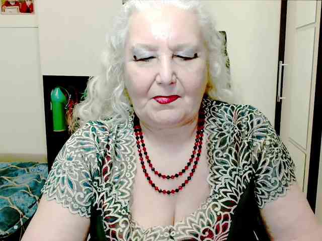GrannyWants webcam