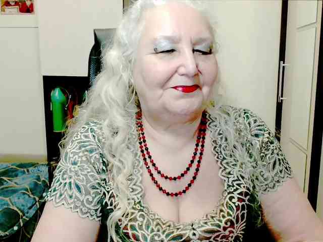 GrannyWants webcam