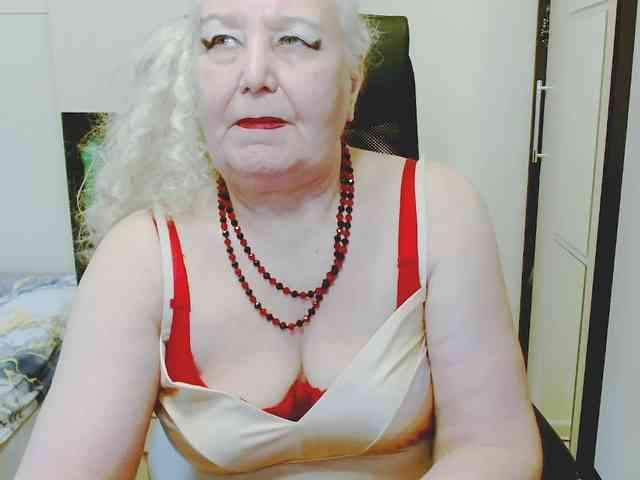 GrannyWants webcam