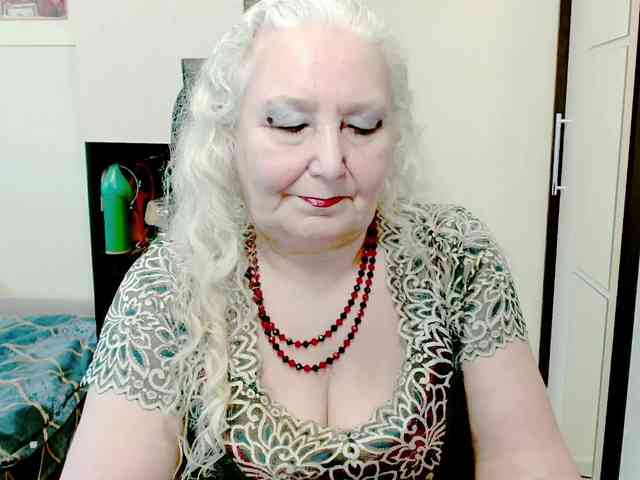 GrannyWants webcam