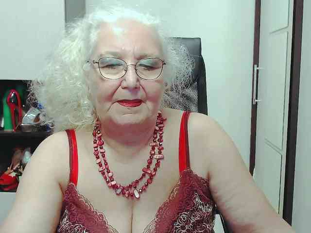 GrannyWants webcam