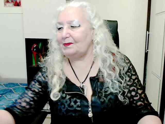 GrannyWants webcam