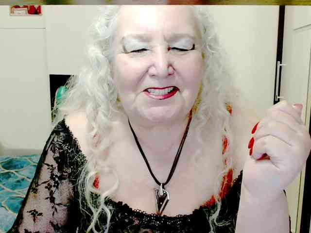 GrannyWants webcam