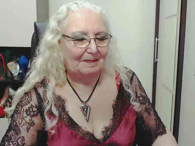 GrannyWants webcam