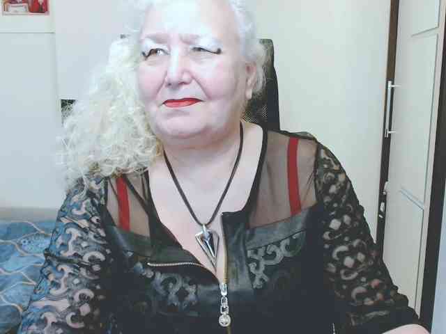 GrannyWants webcam