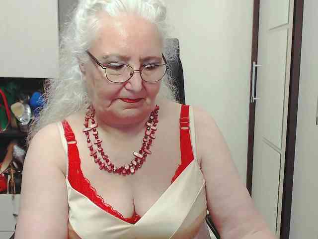 GrannyWants webcam