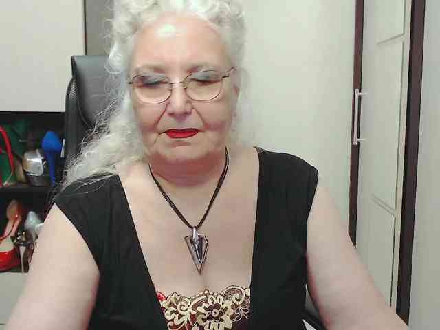 GrannyWants webcam