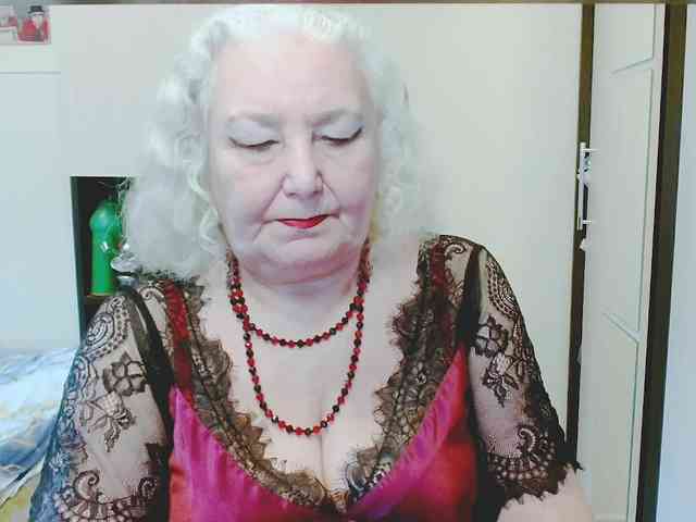 GrannyWants webcam
