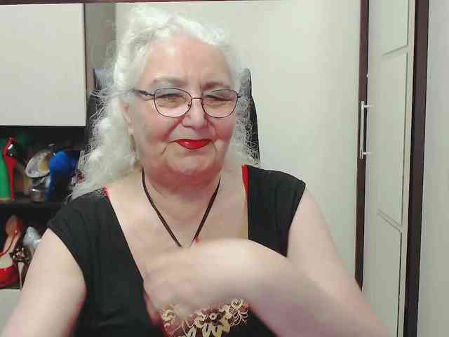 GrannyWants webcam