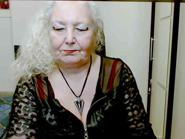 GrannyWants webcam