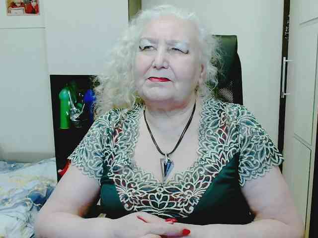GrannyWants webcam