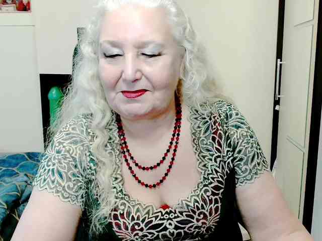 GrannyWants webcam