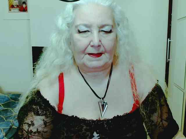 GrannyWants webcam