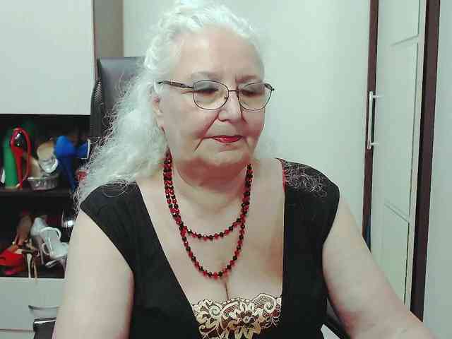 GrannyWants webcam