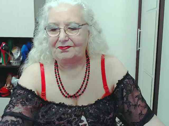GrannyWants webcam