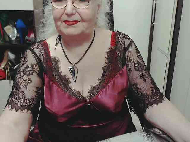 GrannyWants webcam