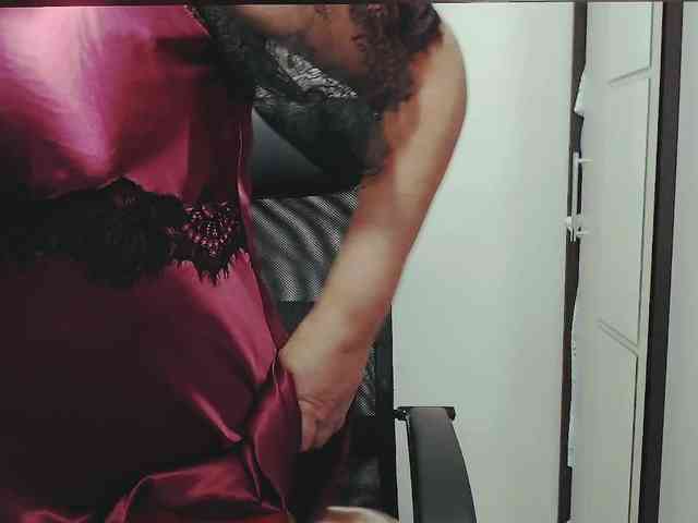 GrannyWants webcam