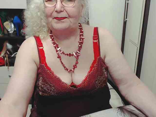 GrannyWants webcam