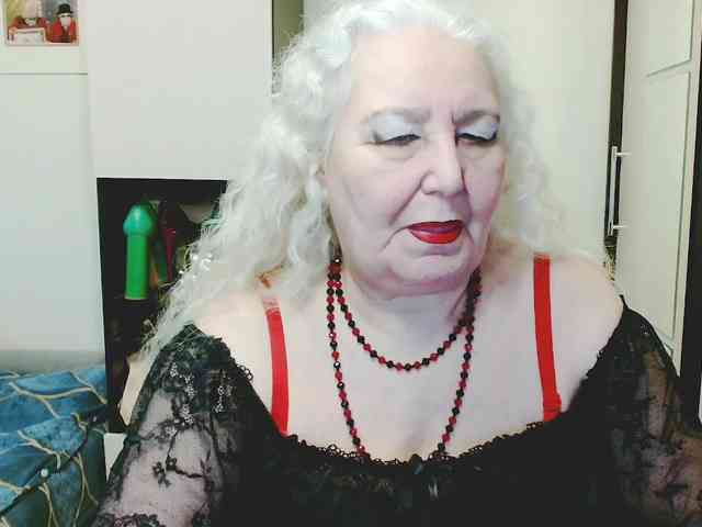 grannywants Live Webcam on BongaCams
