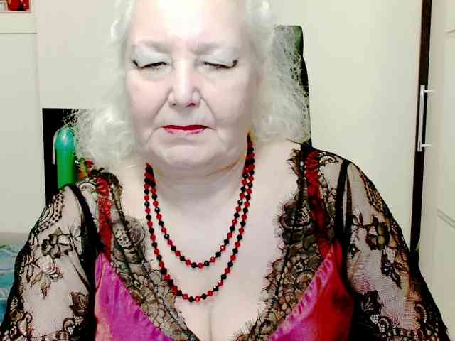 GrannyWants webcam