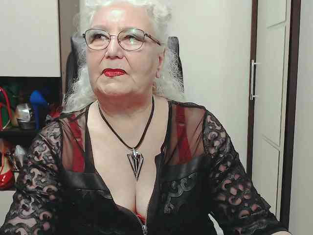 GrannyWants webcam