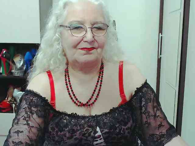 GrannyWants webcam