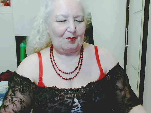 GrannyWants webcam