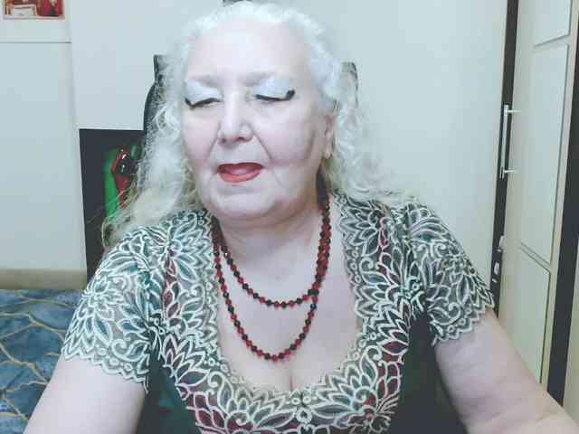 GrannyWants webcam
