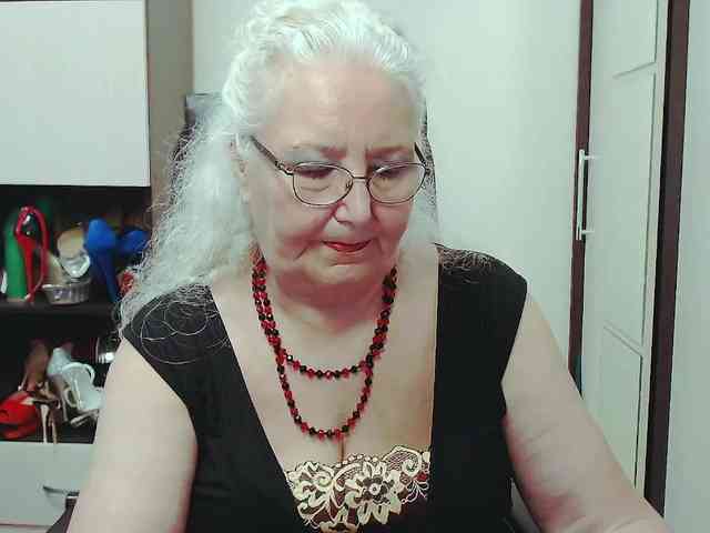 GrannyWants webcam