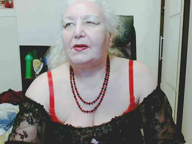 GrannyWants webcam