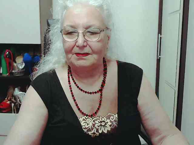 GrannyWants webcam