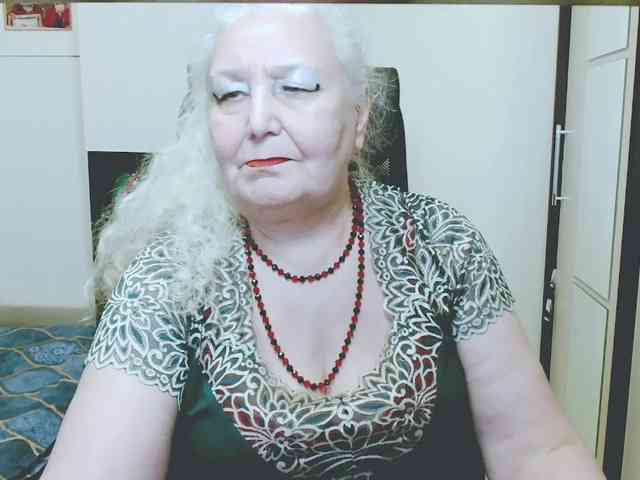 GrannyWants webcam