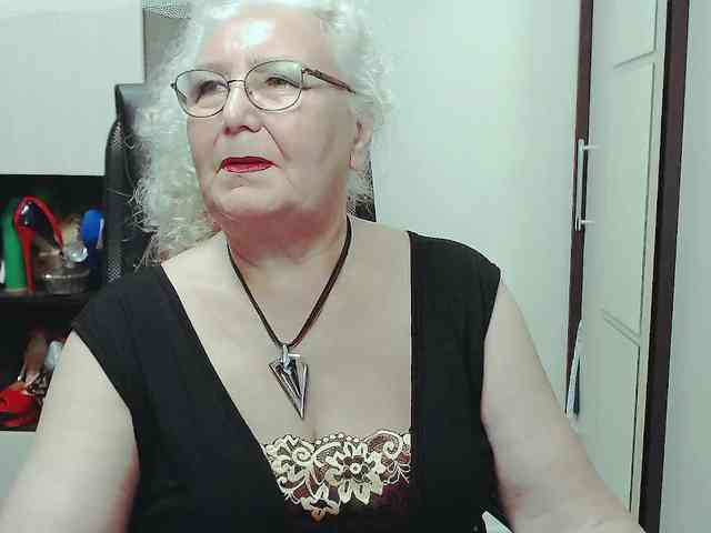 GrannyWants webcam