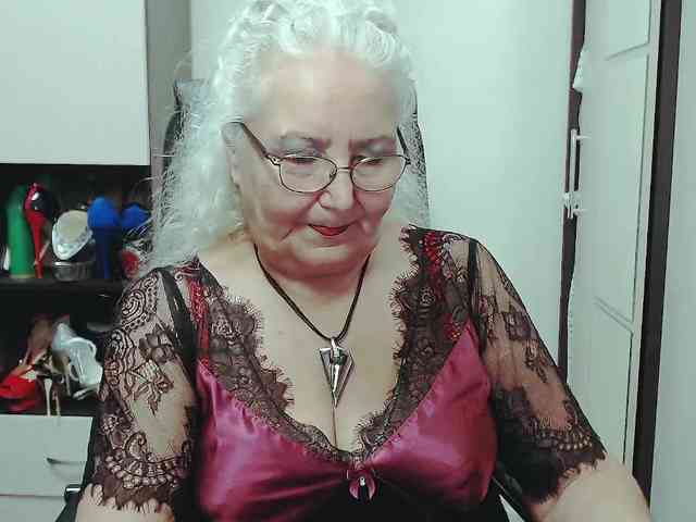 GrannyWants webcam