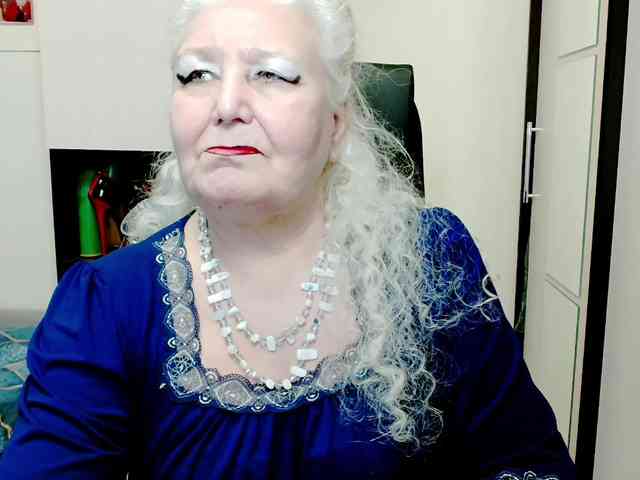 GrannyWants webcam