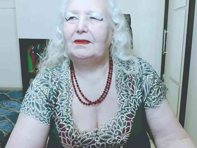 grannywants Live Webcam on BongaCams